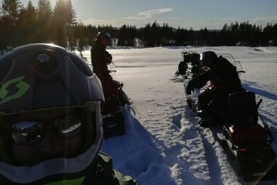 3 Days Raid Snowmobile in Finnish Lapland - Day 1: The Long Snowmobile Pull Into a Quieter Lapland Village