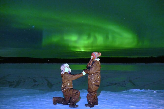 Chasing Aurora with Photographer - Small Group - The real value of an aurora safari in Rovaniemi