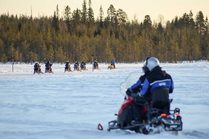 Family Snowmobiling in Rovaniemi, Apukka Resort - Apukka Resort Family Snowmobiling: what makes it feel special in Rovaniemi