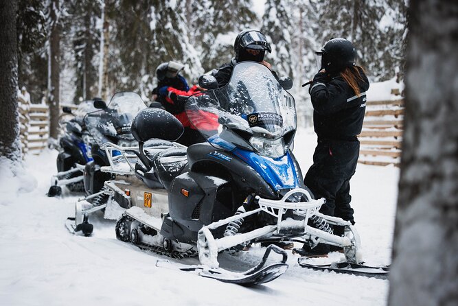 Husky and Reindeer Experience With Snowmobiling - Reindeer Farm and the 500m Sleigh Ride in a Warm Hut
