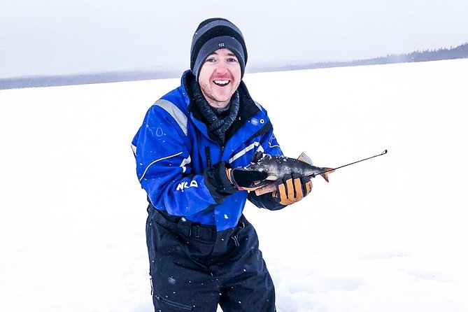 Ice Fishing Trip in Rovaniemi - Photos on the Ice: When Conditions Give You a Real Story