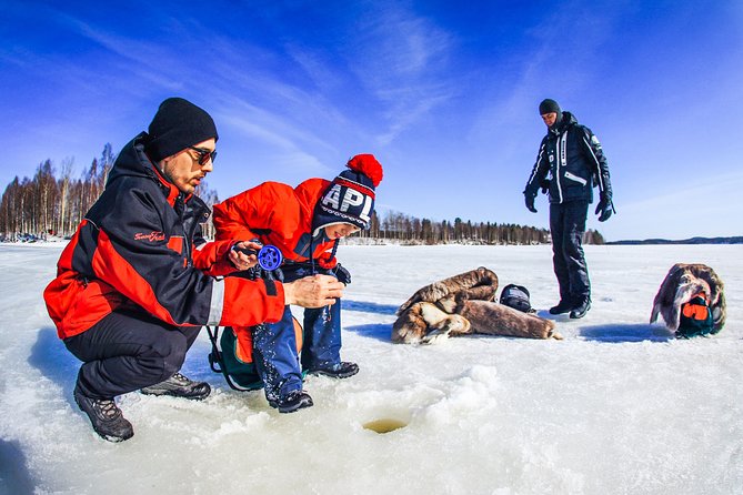 Ice Fishing Trip in Rovaniemi - The Drill-and-Fish Part: How Your Guide Teaches Ice Fishing