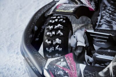 Lapland Winter Park Ice Karting Experience in Rovaniemi Finland - Check-In Done Right: Wristbands at Reception