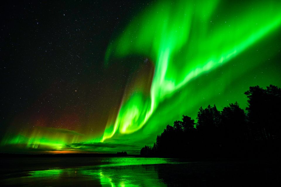 Northern Lights Hunting Adventure in Lapland - What makes this Lapland aurora hunt different from a quick bus trip