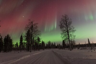 Northern Lights Hunting with a photographer (Only small groups) - Pickup details and how the meeting point helps you start fast