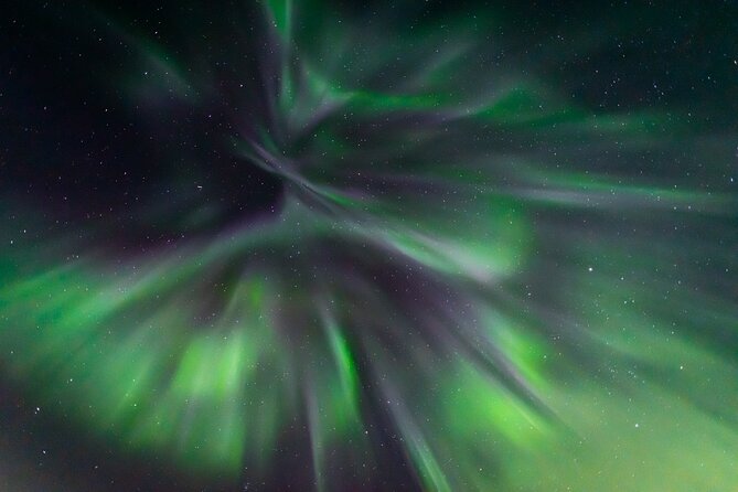 Northern Lights Hunting with a photographer (Only small groups) - Transport and group size: what small really changes