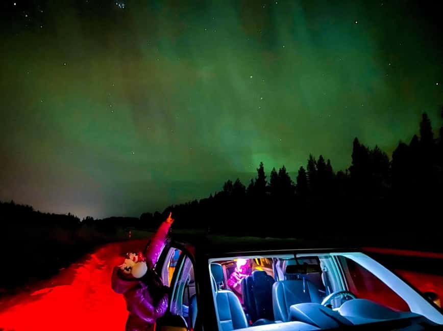 Northern lights private tour Rovaniemi - Guides You’ll Remember: Soren, Ari, and the Stories Factor