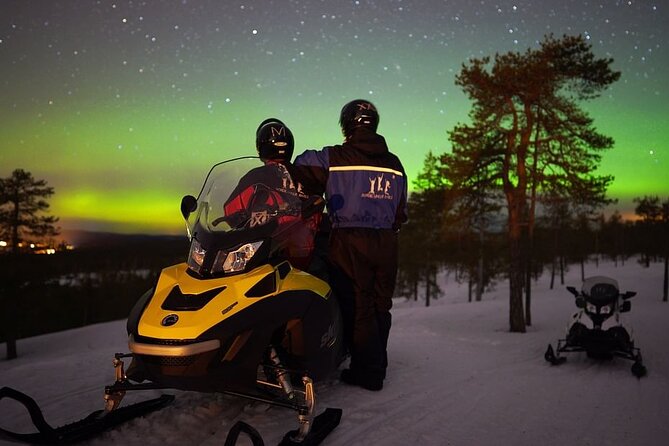 Northern Lights Snowmobile Hunt - The Snowmobile Trek: How Twin Driving Works and What to Expect