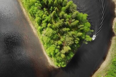 Private Guided Fishing Boat Tour in Rovaniemi - Stop 1 in Rovaniemi: cruising to the Ounas River fishing spots