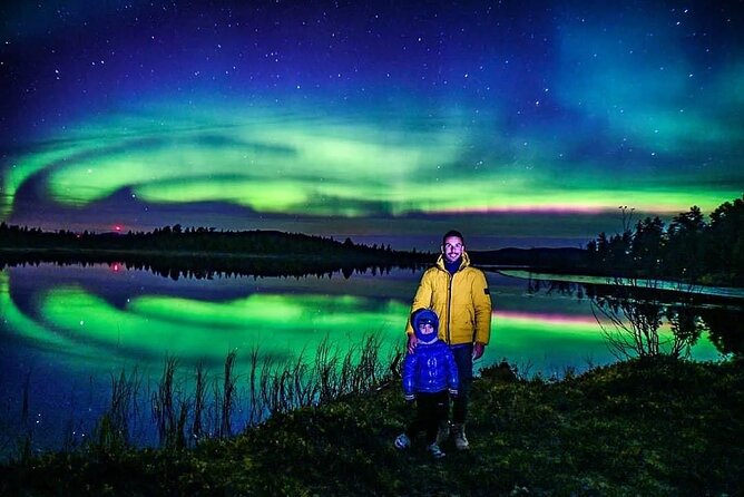 Reflections of the Northern Lights - Night-Camera Photography Tips: Getting From Dark Photos to Real Auroras