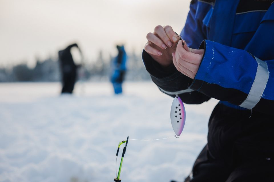 Rovaniemi: Arctic Circle Ice Fishing Experience - Gear and Clothing: The Difference Between Enjoying It and Just Surviving It