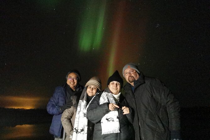 Rovaniemi: Aurora BBQ at the Best Spots - Cars, group size, and the guide touch in English