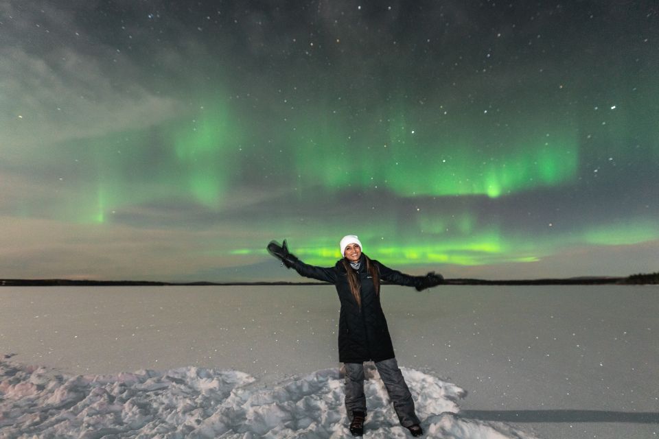 Rovaniemi: Aurora Borealis Hunting Photo Tour - Pickup, timing, and why being early is non-negotiable