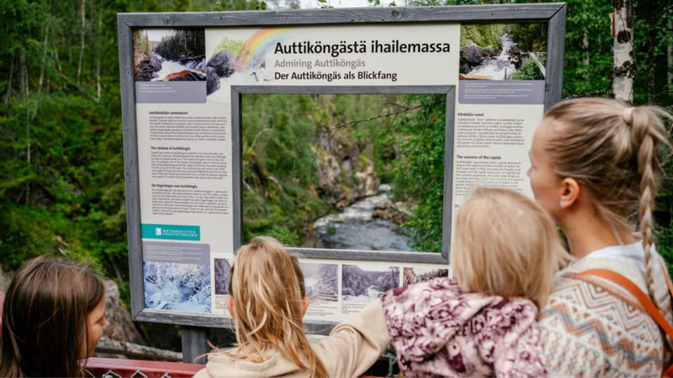 Rovaniemi: Auttiköngäs Waterfalls Hike Tour & Barbeque - Getting real context from your English-speaking guide