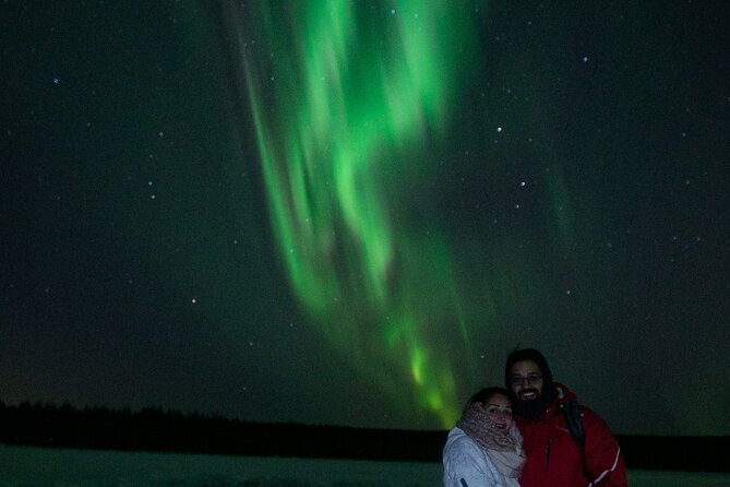 Rovaniemi: Northern lights money back tour - The guide’s role: comfort, strategy, and free photo support