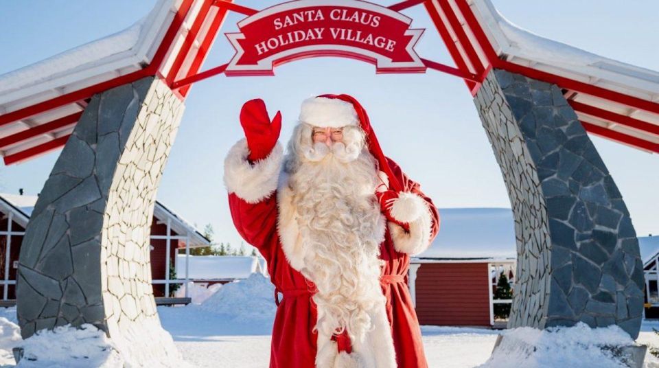 Rovaniemi: Santa Claus Village Tour Huskies & Reindeer Visit - The husky park visit: pet Siberian huskies and get the animal story