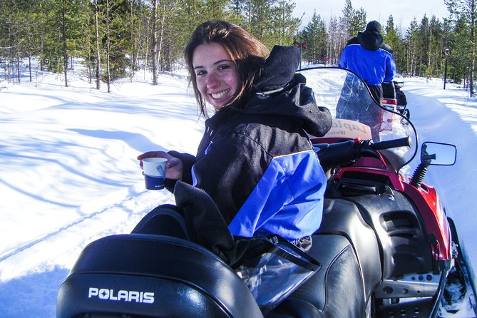 Snowmobile Safari in the Nature - Morning start - Small Group Size and Pacing: A Hidden Value