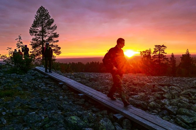 Sunset at the Arctic Circle - The short walk and the power of silence in the taiga