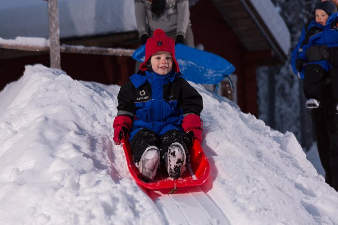 The Hidden Place of Santa - The five Christmas tasks: crafts, food, and “kid power” activities