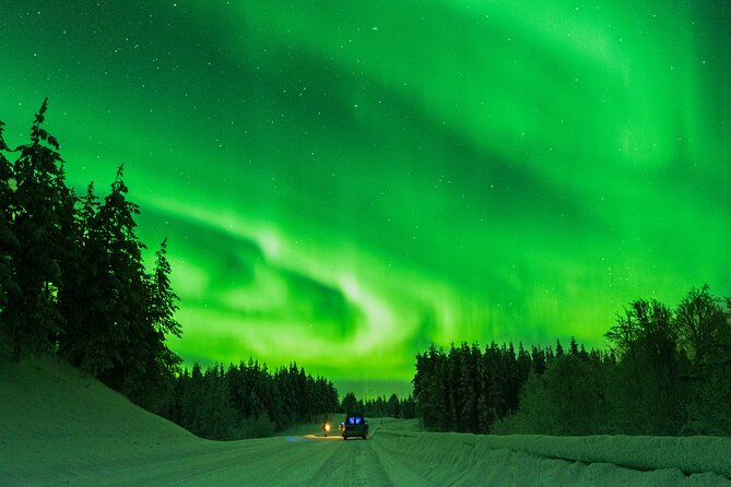 The Ultimate Guaranteed Aurora Hunt - Pickup, Timing, and What a 10-Hour Night Feels Like